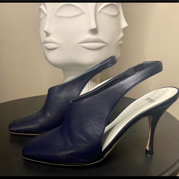 HUGO BOSS  *NWT*  Open Booties In Italian Nappa Leather - Sz 37 - Dark Blue - Picture 1 of 11